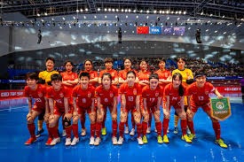 意甲战报：霍伊伦双响，伊尔迪兹破门，那不勒斯2-1尤文